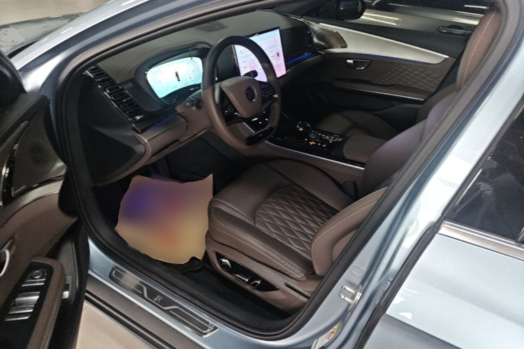 BYD Han 2023 car image #15