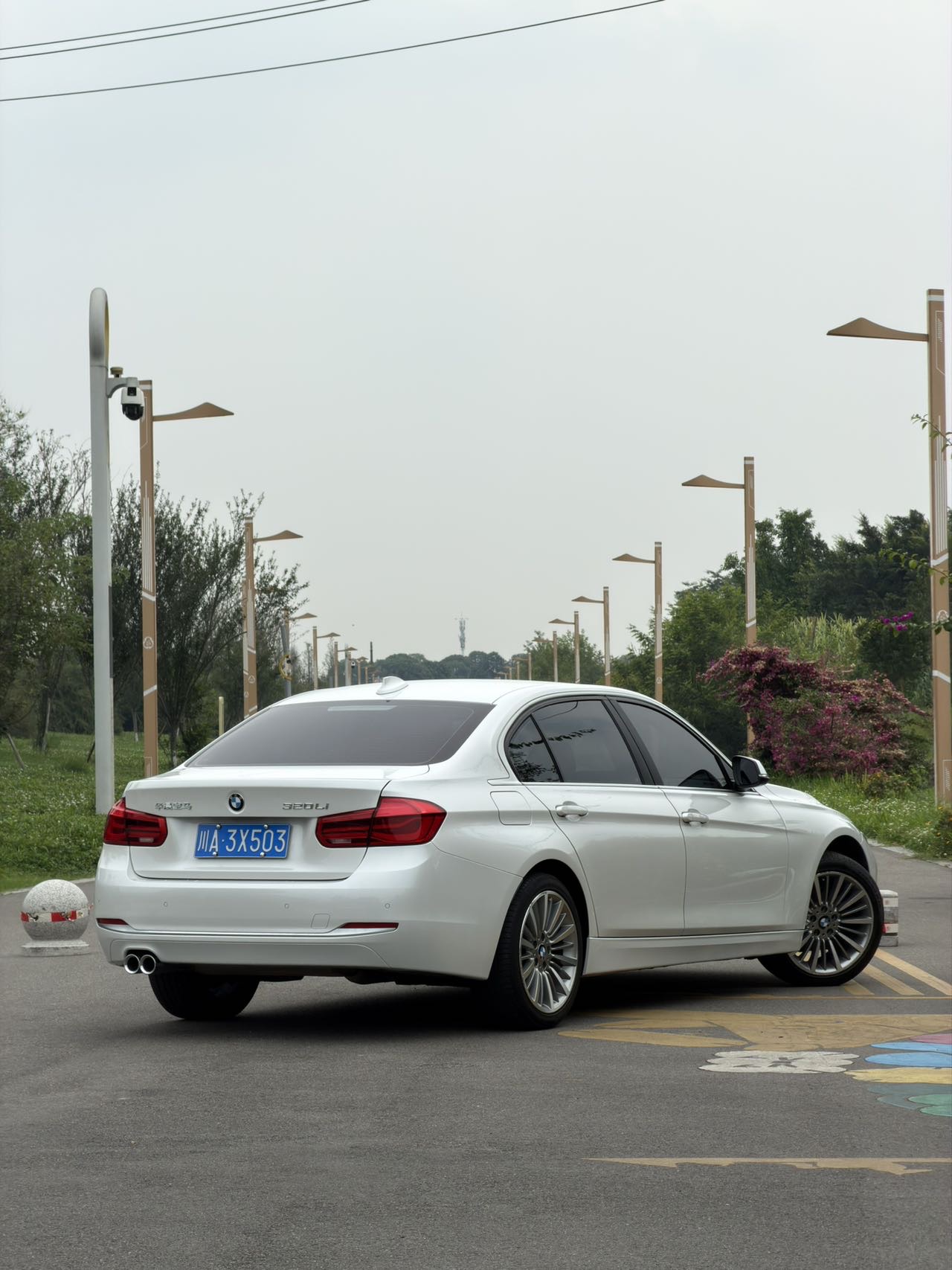 BMW 3 Series 2018 #4 BMW 3 Series 2018 car image #4
