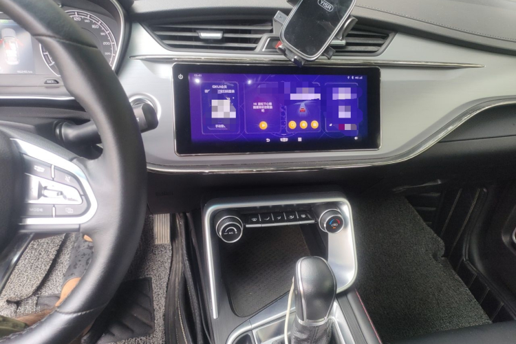 GEELY Binray 2020 car image #15