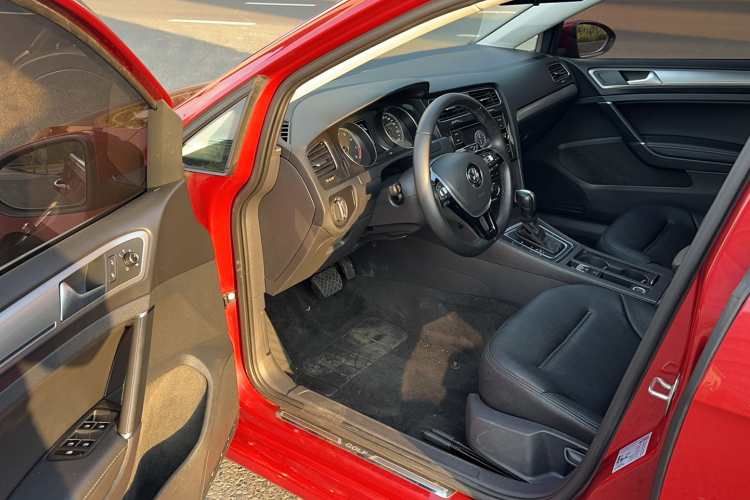 Volkswagen Golf 2018 #11 Volkswagen Golf 2018 car image #11