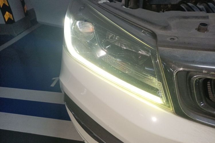 GEELY Emgrand 2018 #8 GEELY Emgrand 2018 car image #8