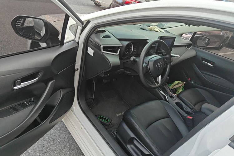 Toyota Corolla 2021 #16 Toyota Corolla 2021 صورة سيارة #16