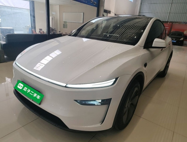Tesla Model Y 2026 car image 