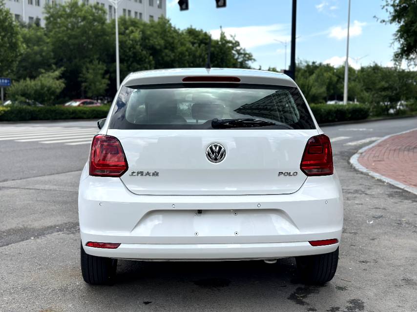 Volkswagen Polo 2015 #8 Volkswagen Polo 2015 car image #8