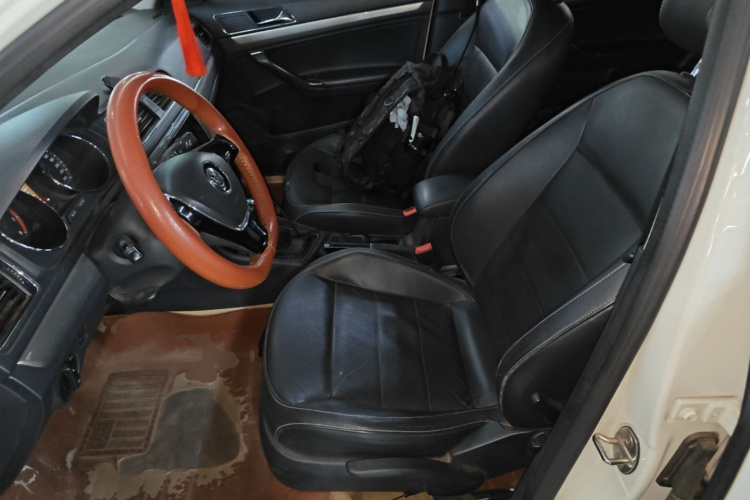 Volkswagen Lavida 2016 car image #15