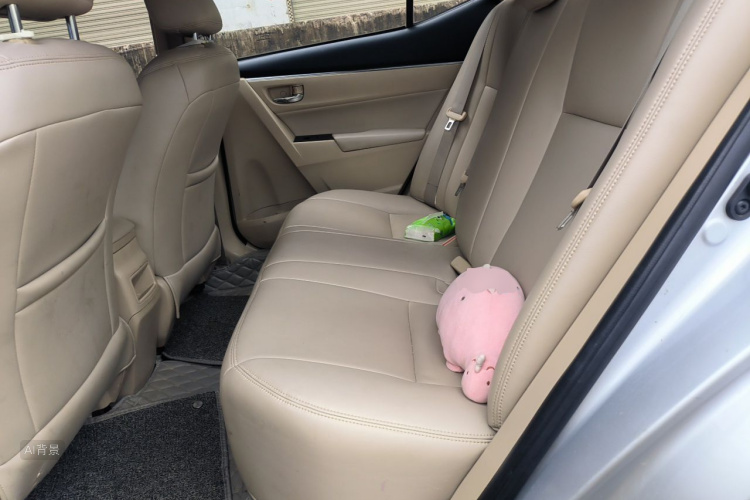 Toyota Corolla 2017 car image #19