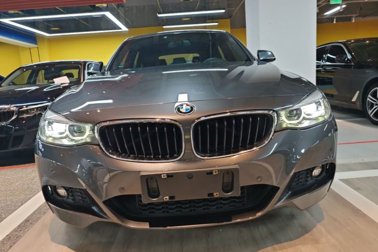 BMW 3 Series GT 2019 #3 BMW 3 Series GT 2019 car image #3