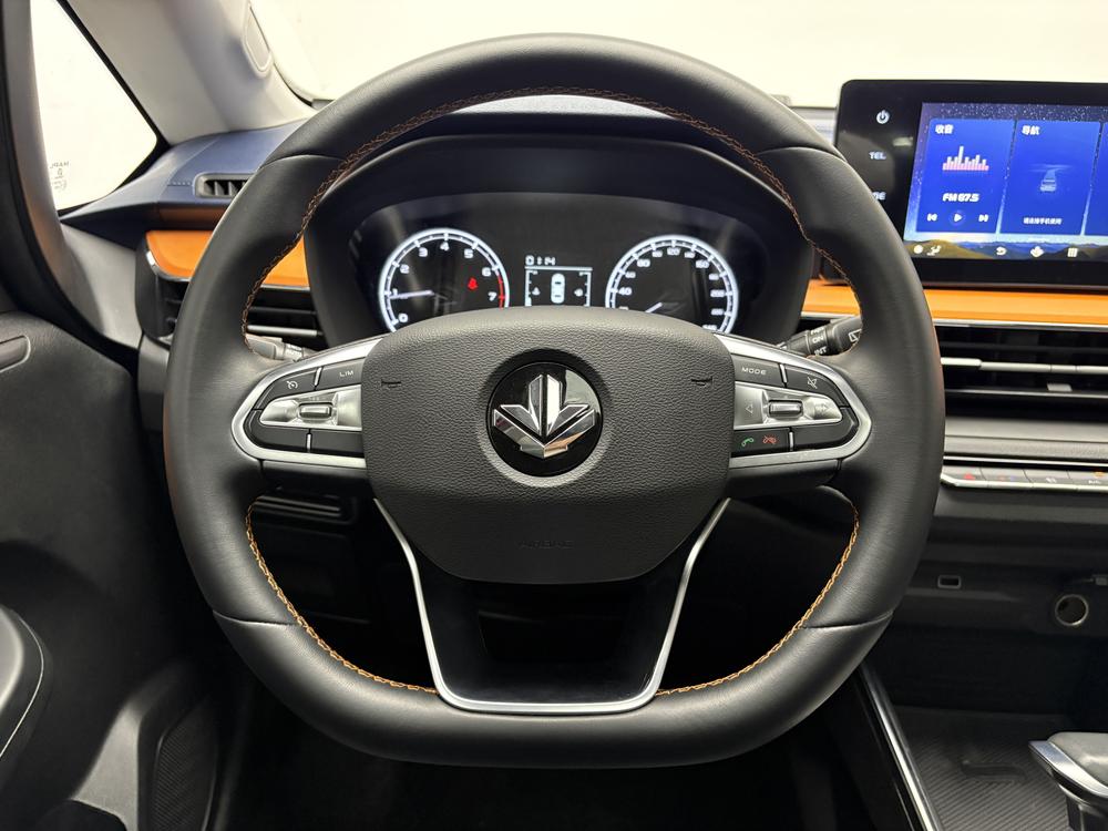 Livan X3 PRO 2023 #16 Livan X3 PRO 2023 immagine di auto #16