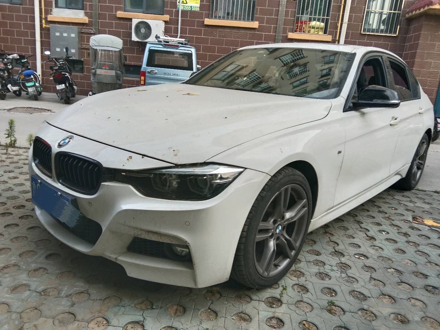 BMW 3 Series 2018 car image 
