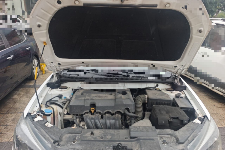 GEELY Emgrand 2019 car image #18