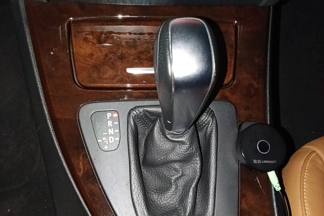 BMW 3 Series 2011 #27 BMW 3 Series 2011 car image #27
