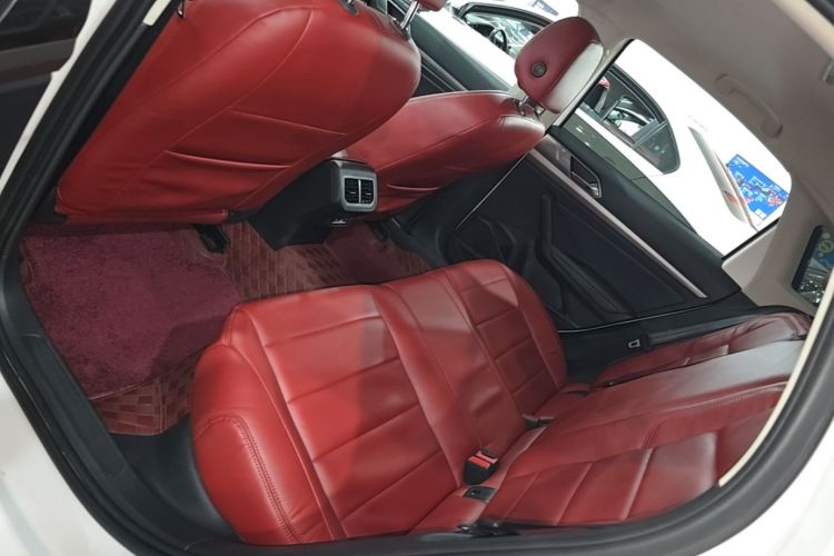 Volkswagen Lavida 2021 car image #17