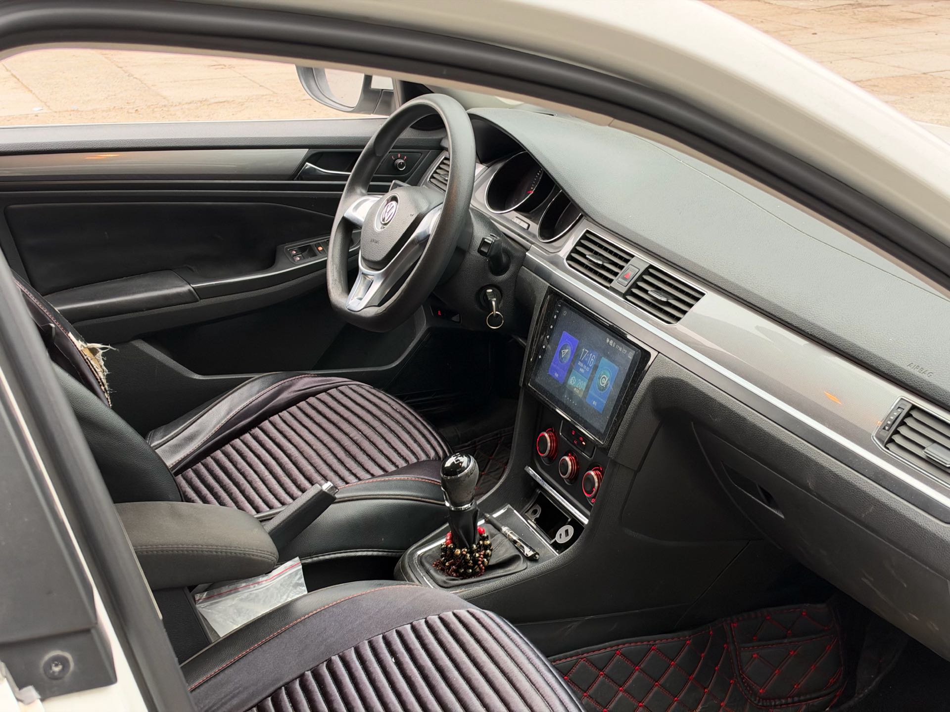 Volkswagen Bora 2017 صورة سيارة #5