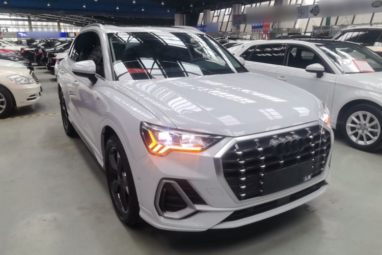 Audi Q3 2021 #4 Audi Q3 2021 car image #4