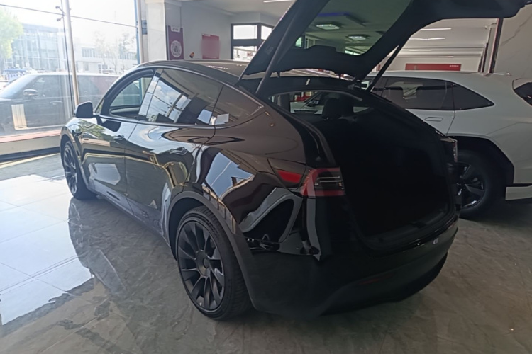 2023 #7 2023 immagine di auto #7