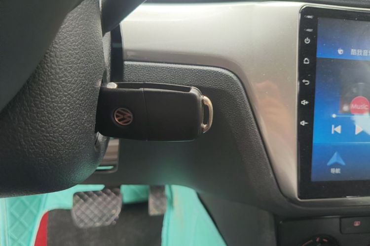 Volkswagen Lavida 2019 #9 Volkswagen Lavida 2019 car image #9
