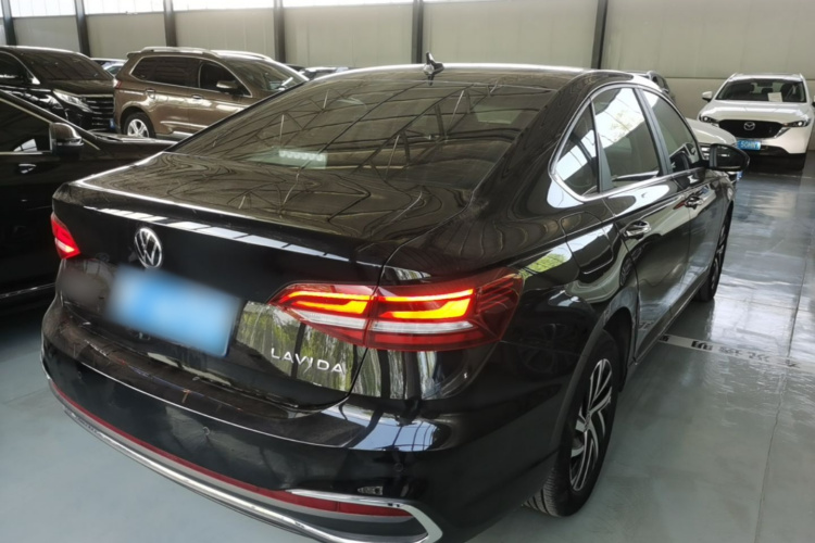 Volkswagen Lavida 2025 car image #5