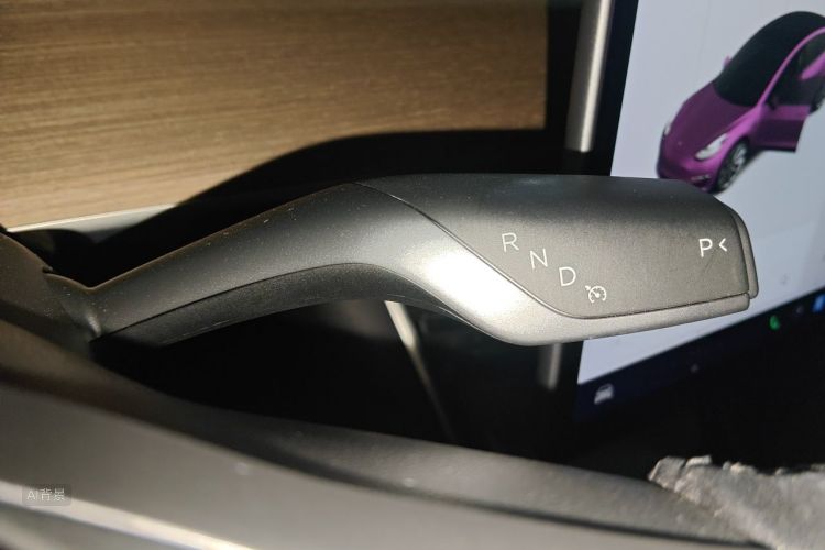 Tesla Model 3 2019 #16 Tesla Model 3 2019 car image #16