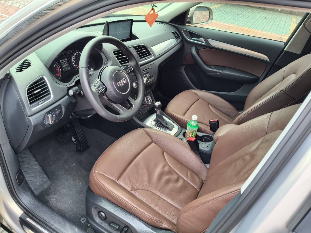 Audi Q3 2015 #4 Audi Q3 2015 car image #4