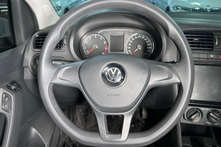 Volkswagen Polo 2018 #26 Volkswagen Polo 2018 car image #26