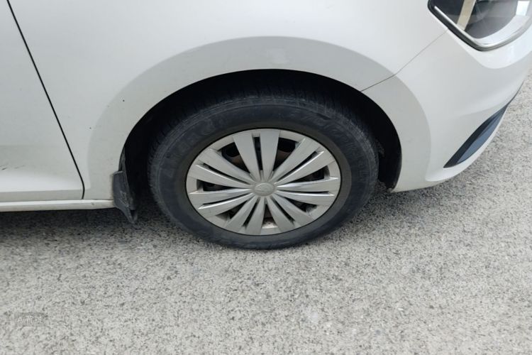 Volkswagen Santana 2019 #9 Volkswagen Santana 2019 car image #9