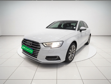 Audi A3 2019 car image 