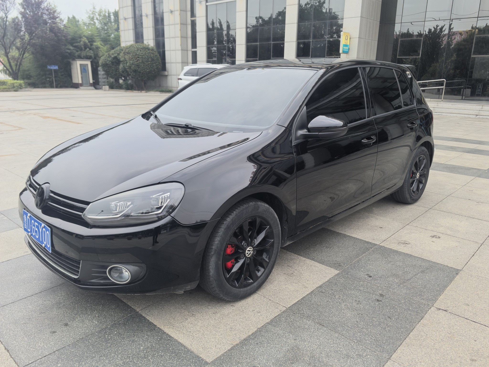 Volkswagen Golf 2012 Volkswagen Golf 2012 car image