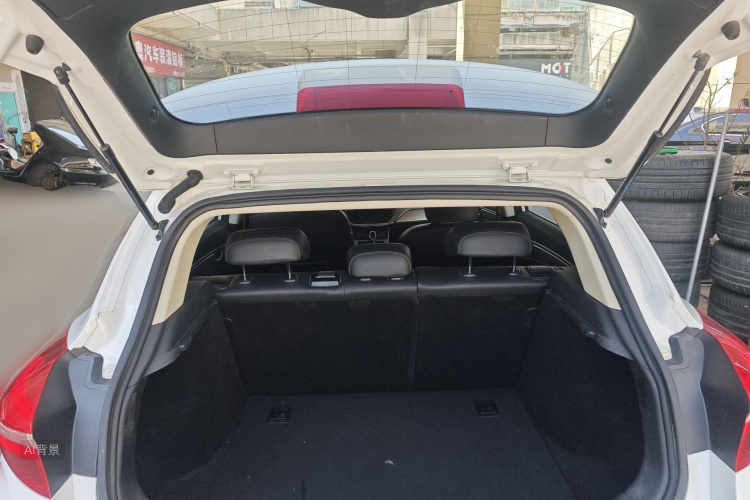GEELY Emgrand GS 2019 #21 GEELY Emgrand GS 2019 car image #21