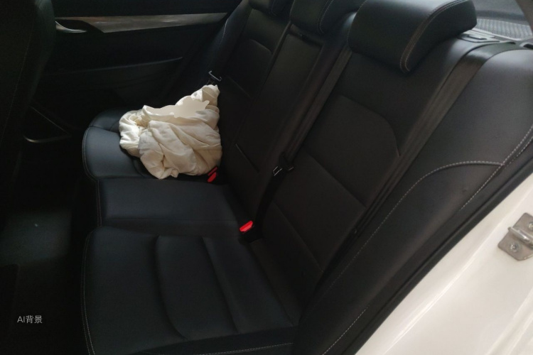 GEELY Emgrand 2019 #19 GEELY Emgrand 2019 car image #19