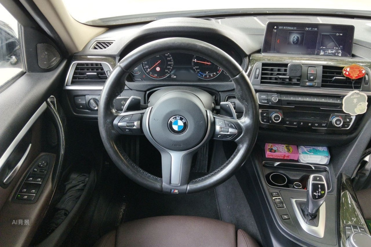 BMW 3 Series 2018 #12 BMW 3 Series 2018 car image #12