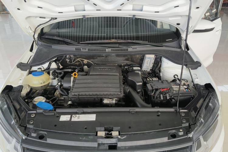 Volkswagen Santana 2022 imagem de carro #20