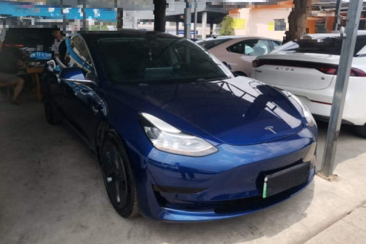 Tesla Model 3 2020 car image #4