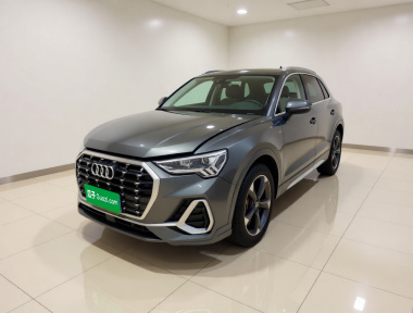 Audi Q3 2020 immagine di auto 
