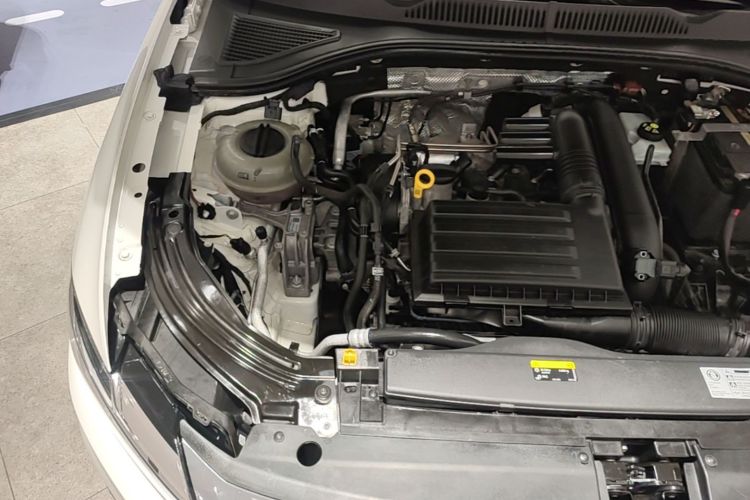 Volkswagen Lavida 2019 #23 Volkswagen Lavida 2019 car image #23