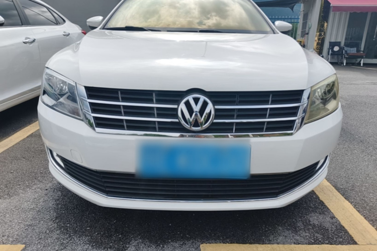 Volkswagen Lavida 2016 car image #3