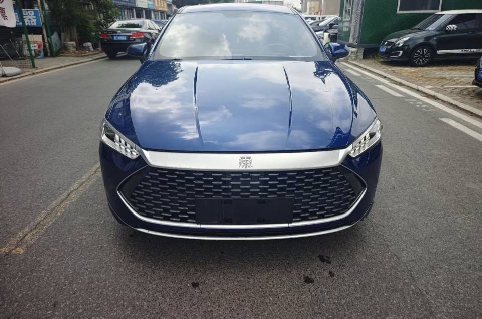 2022 #2 2022 car image #2