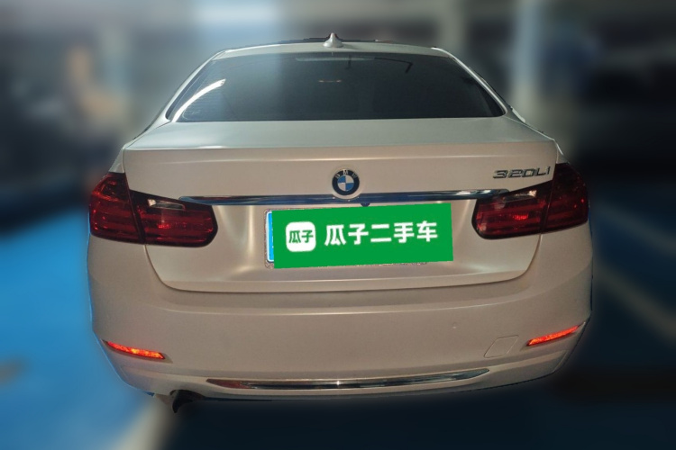 BMW 3 Series 2015 #4 BMW 3 Series 2015 car image #4