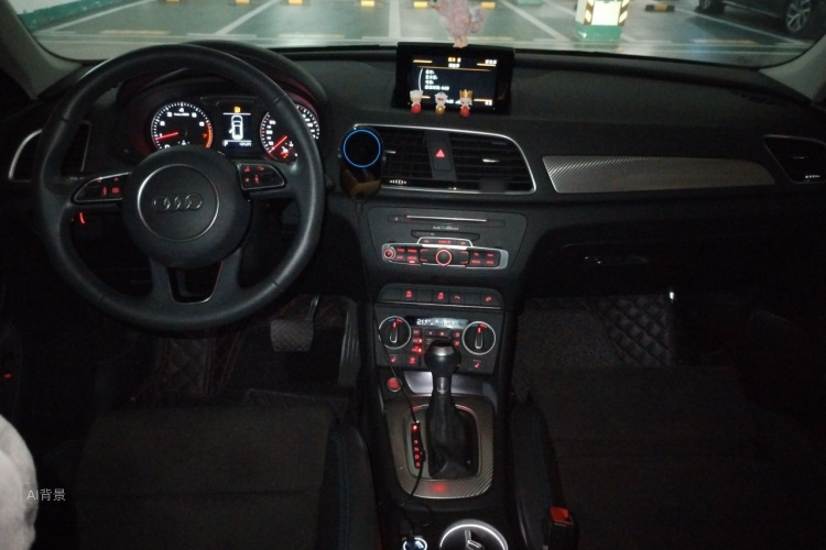 Audi Q3 2019 #11 Audi Q3 2019 car image #11