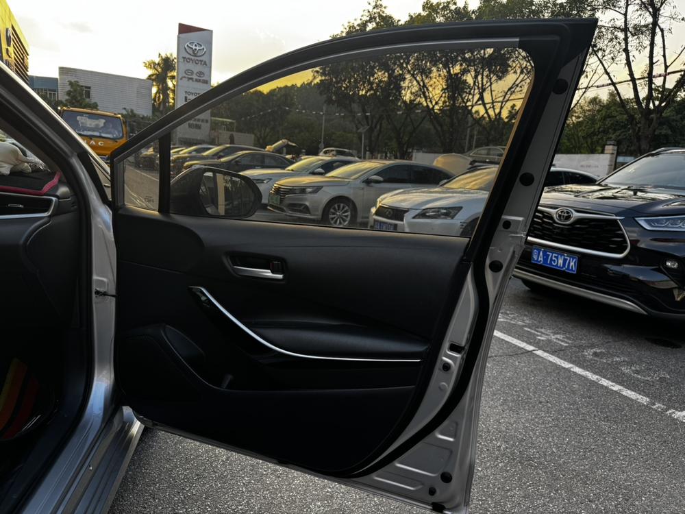 Toyota Corolla 2022 #26 Toyota Corolla 2022 صورة سيارة #26
