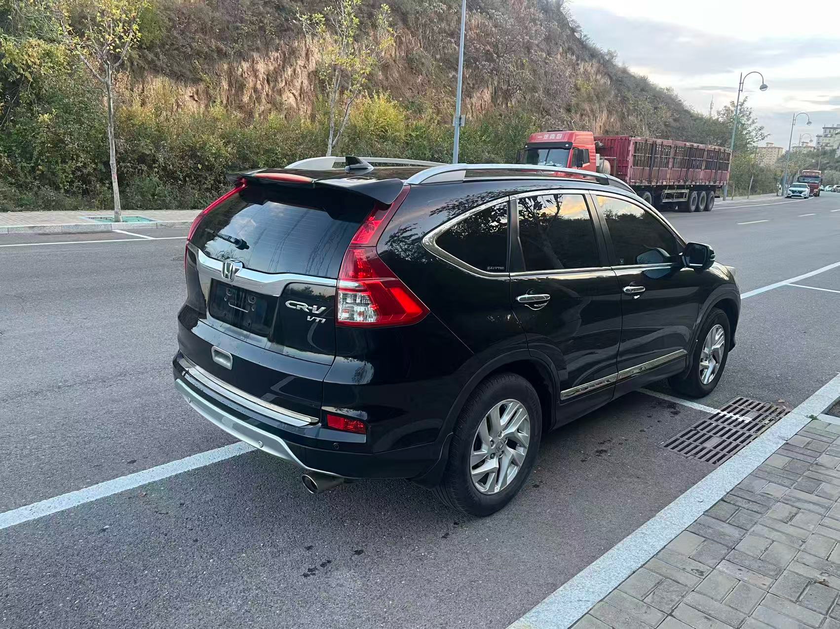 Honda CR-V 2016 #5 Honda CR-V 2016 صورة سيارة #5