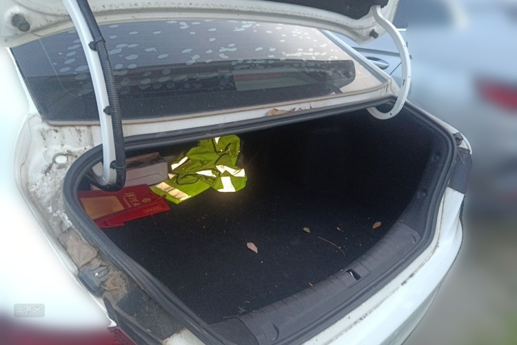 GEELY Binray 2021 car image #21