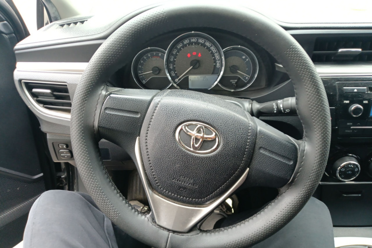Toyota Corolla 2016 #11 Toyota Corolla 2016 car image #11
