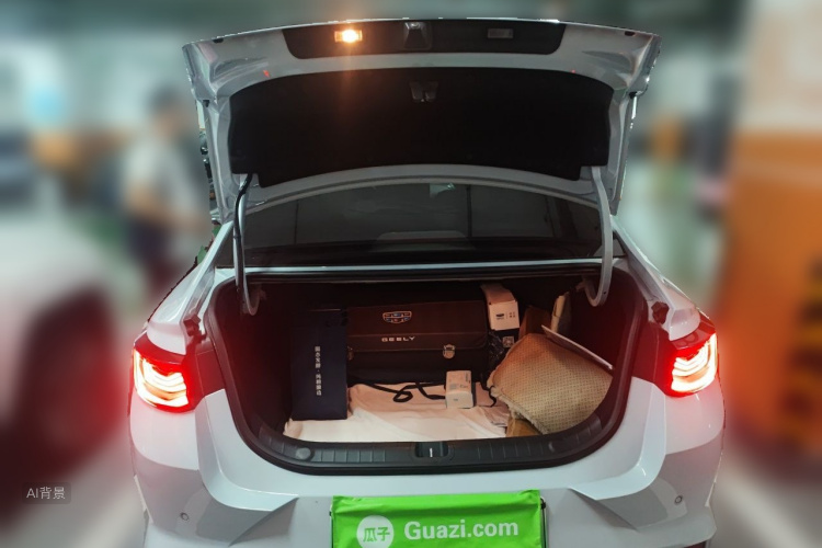 GEELY Emgrand L HiP 2022 car image #21
