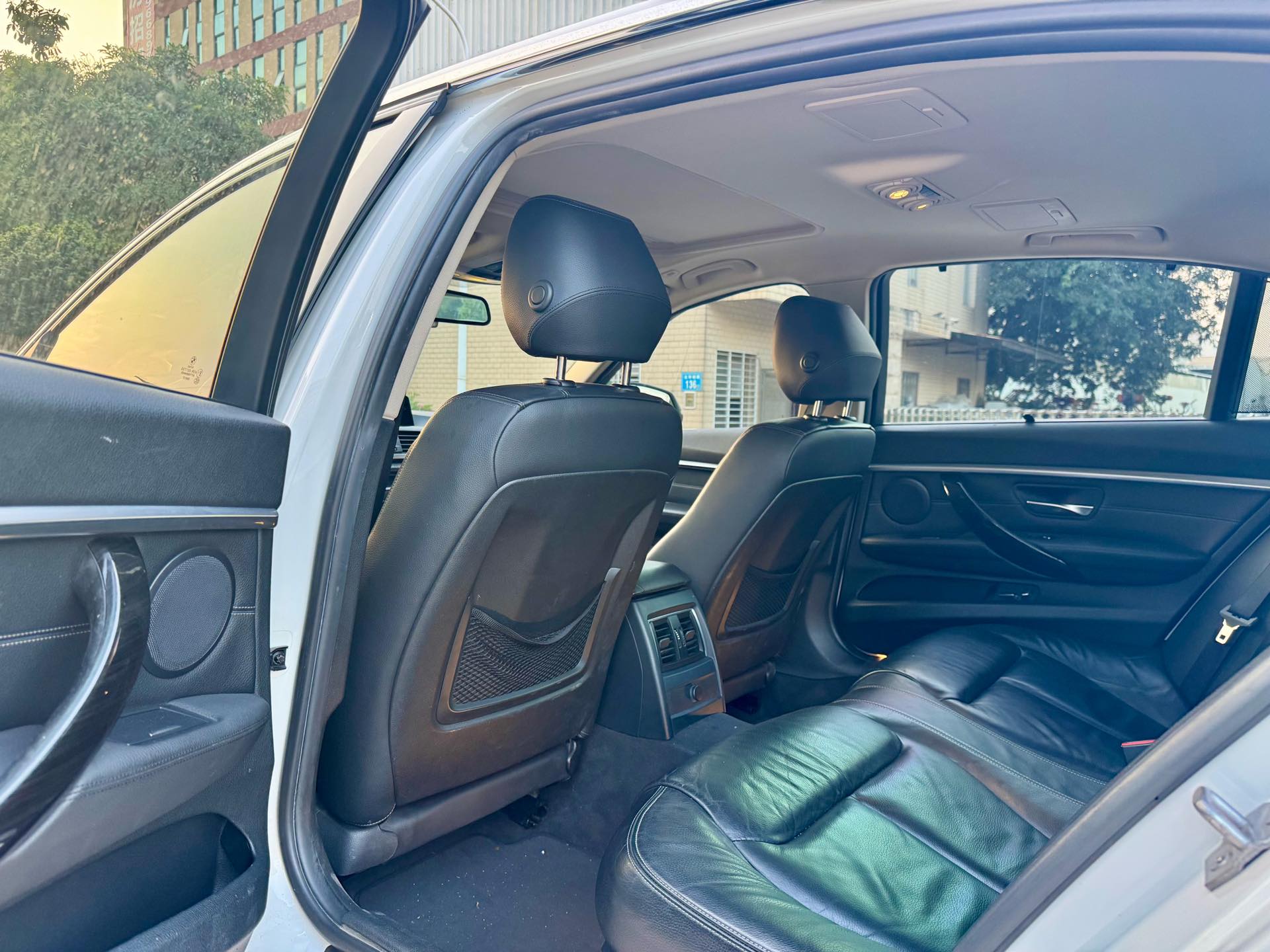 BMW 3 Series 2016 car image #8