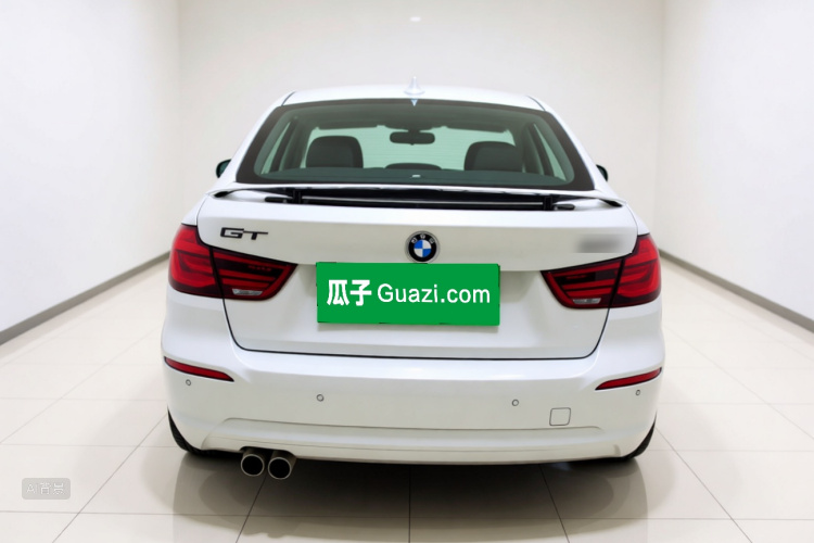 BMW 3 Series GT 2018 car image #6