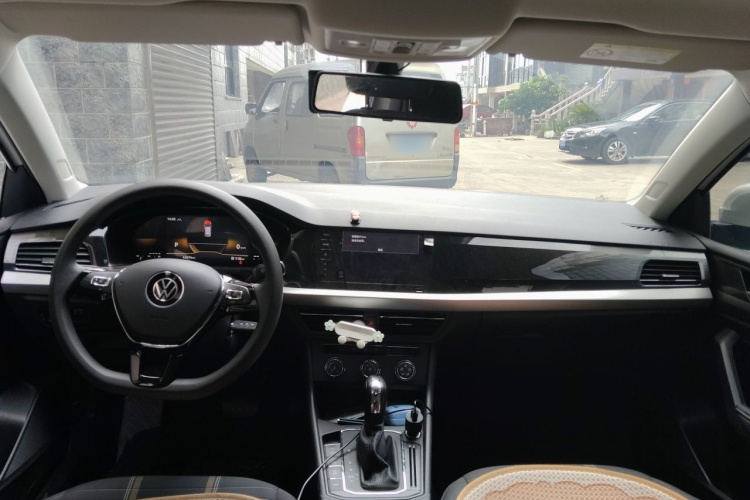 Volkswagen Lavida 2022 car image #7