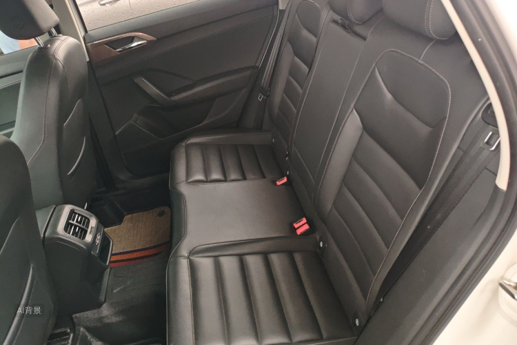 Volkswagen Tharu 2019 #19 Volkswagen Tharu 2019 car image #19