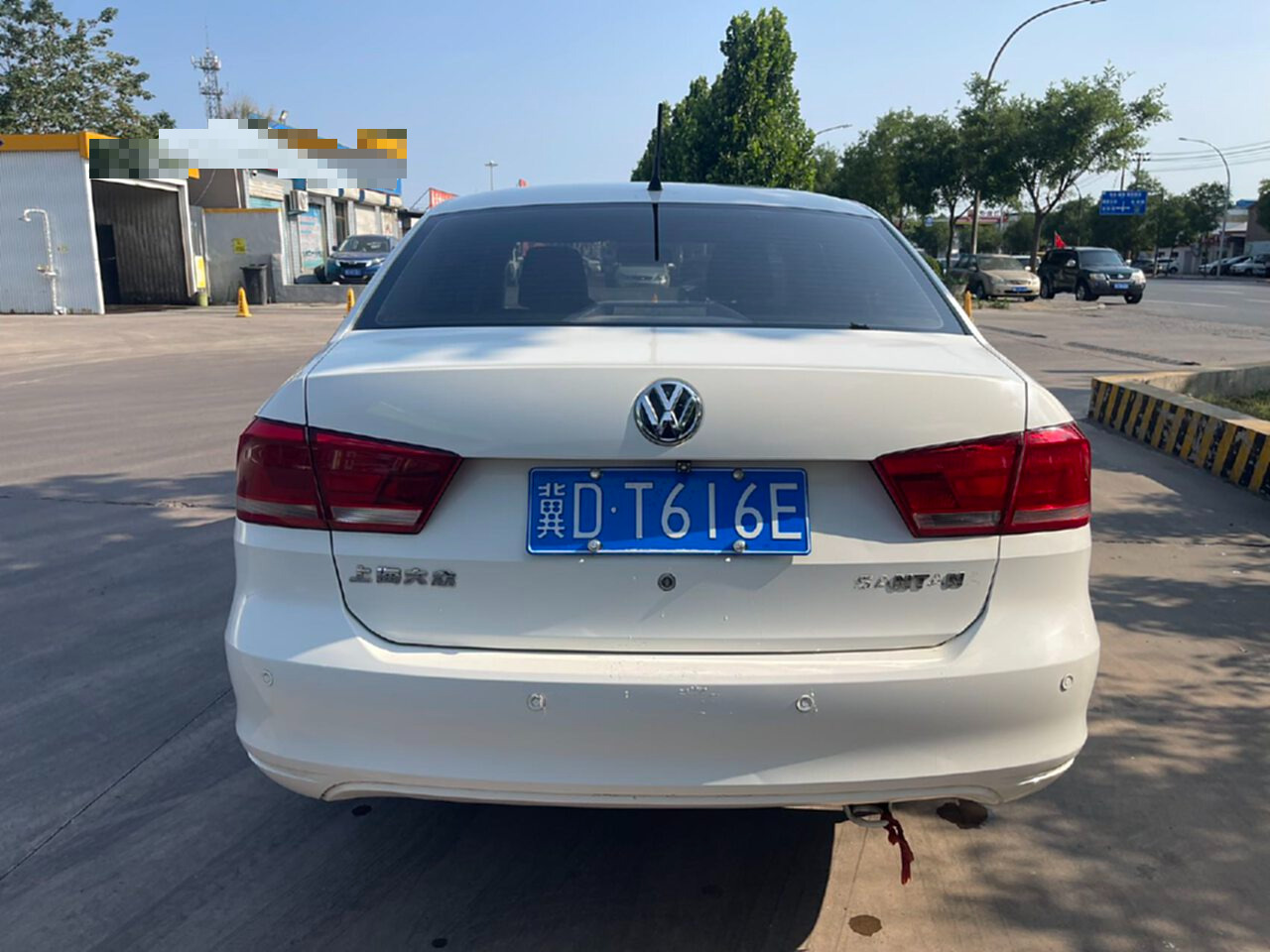 Volkswagen Santana 2015 car image #11