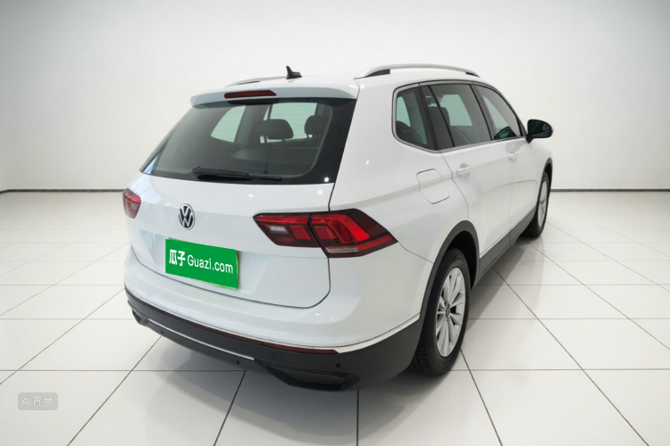 Volkswagen Tiguan L 2024 #7 Volkswagen Tiguan L 2024 car image #7