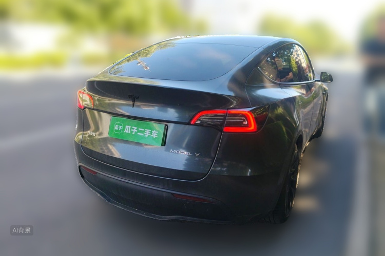 Tesla Model Y 2023 #7 Tesla Model Y 2023 car image #7